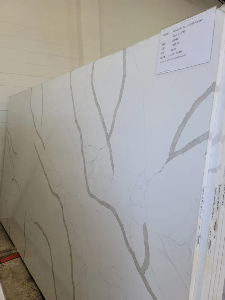 Soft Gray Vein Quartz slab
